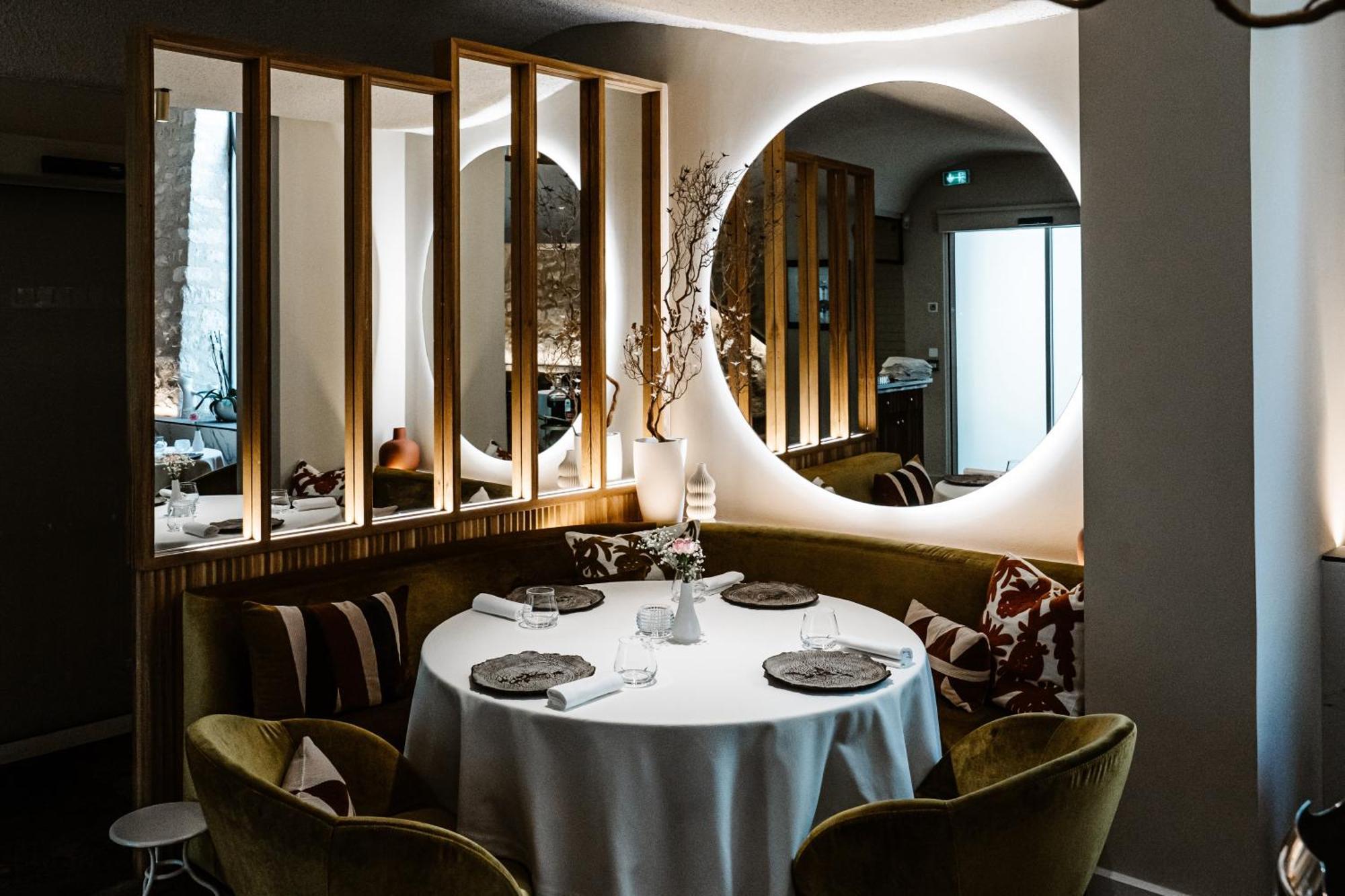 Auberge De Saint-Remy - Restaurant Gastronomique Etoile Fj Exteriör bild